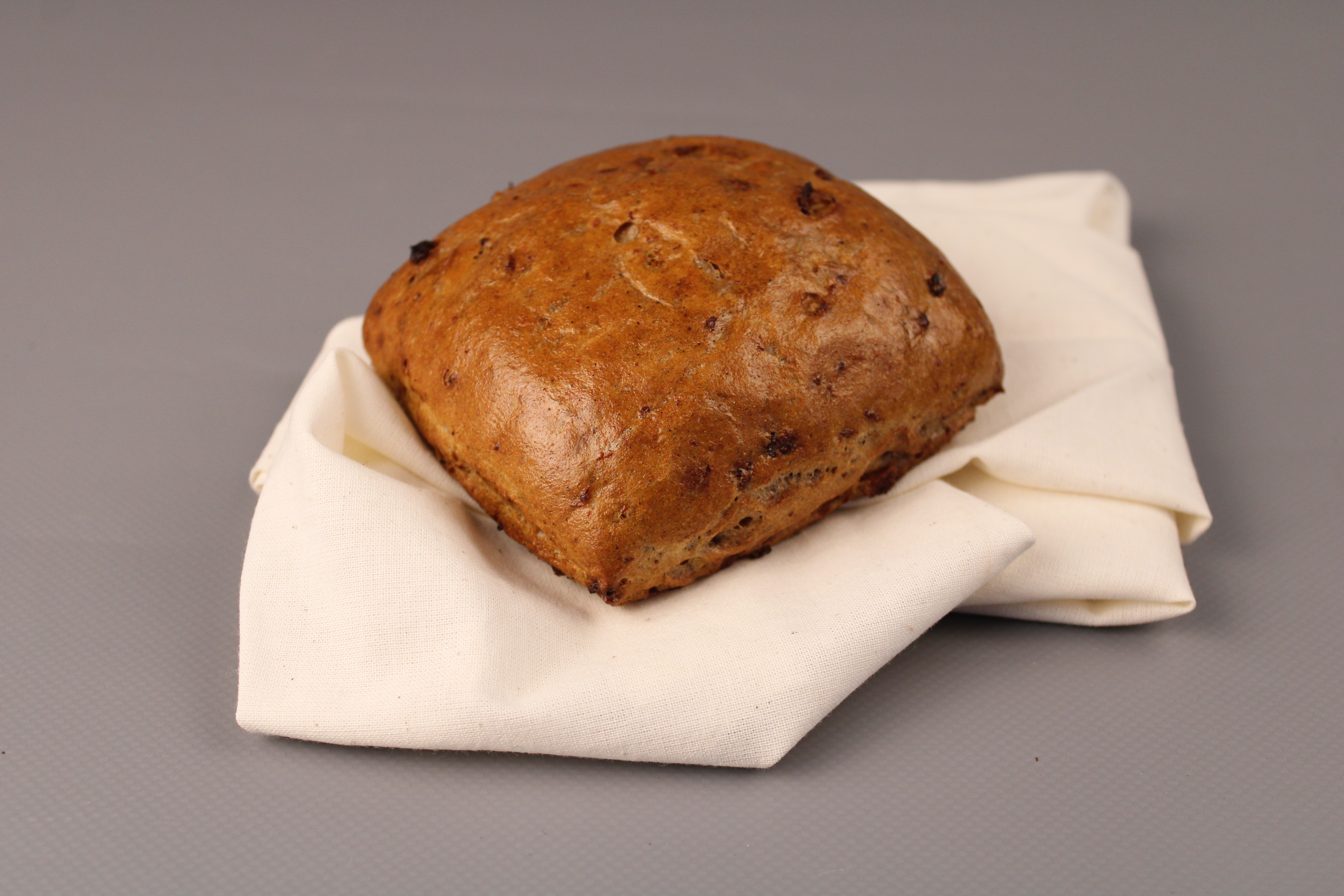 Schinken-Zwiebelbrötchen