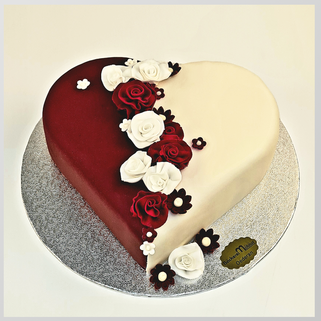 H27 herzförmige Hochzeitstorte