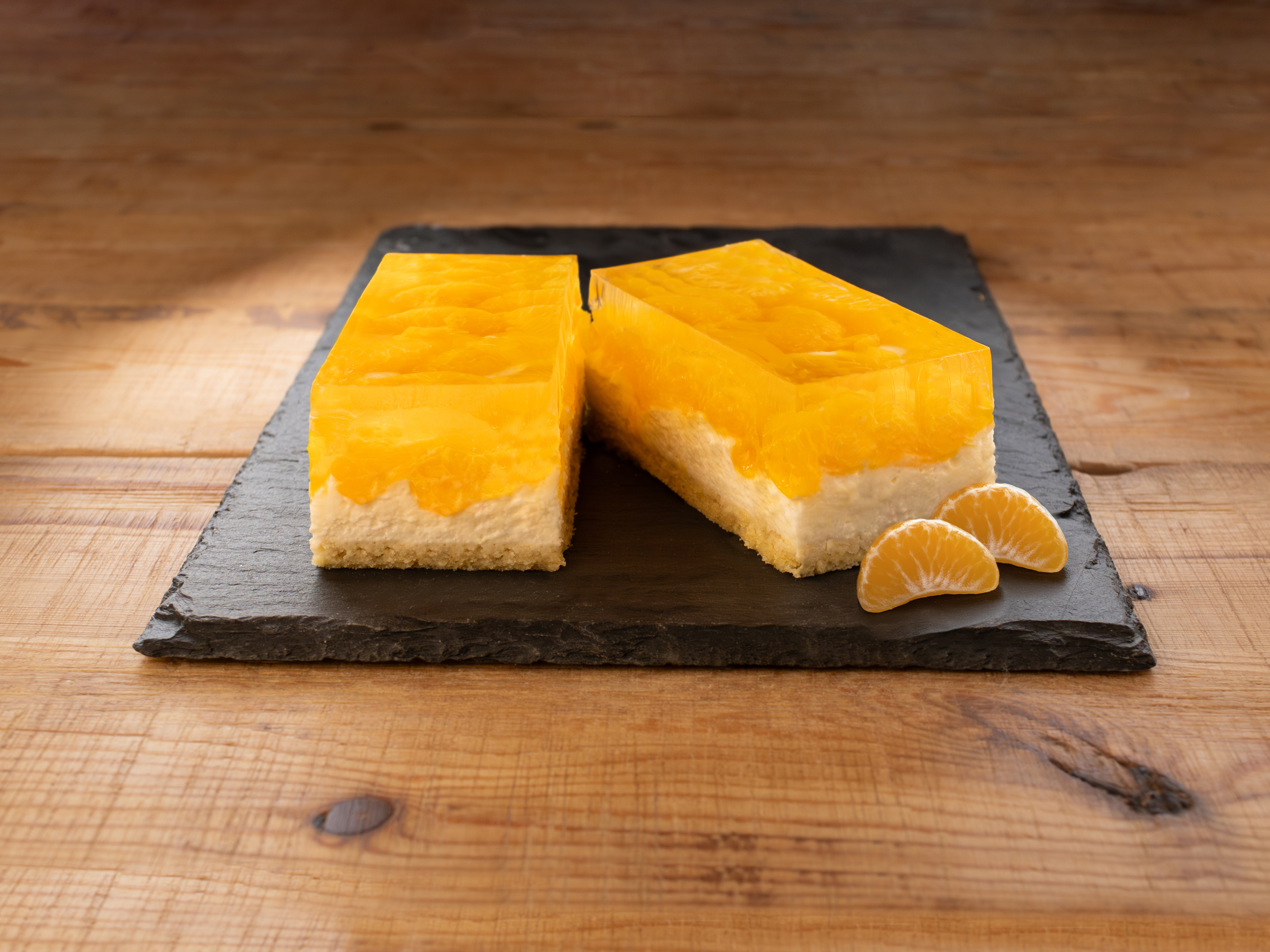 Quark-Sahneschnitte mit Mandarinen