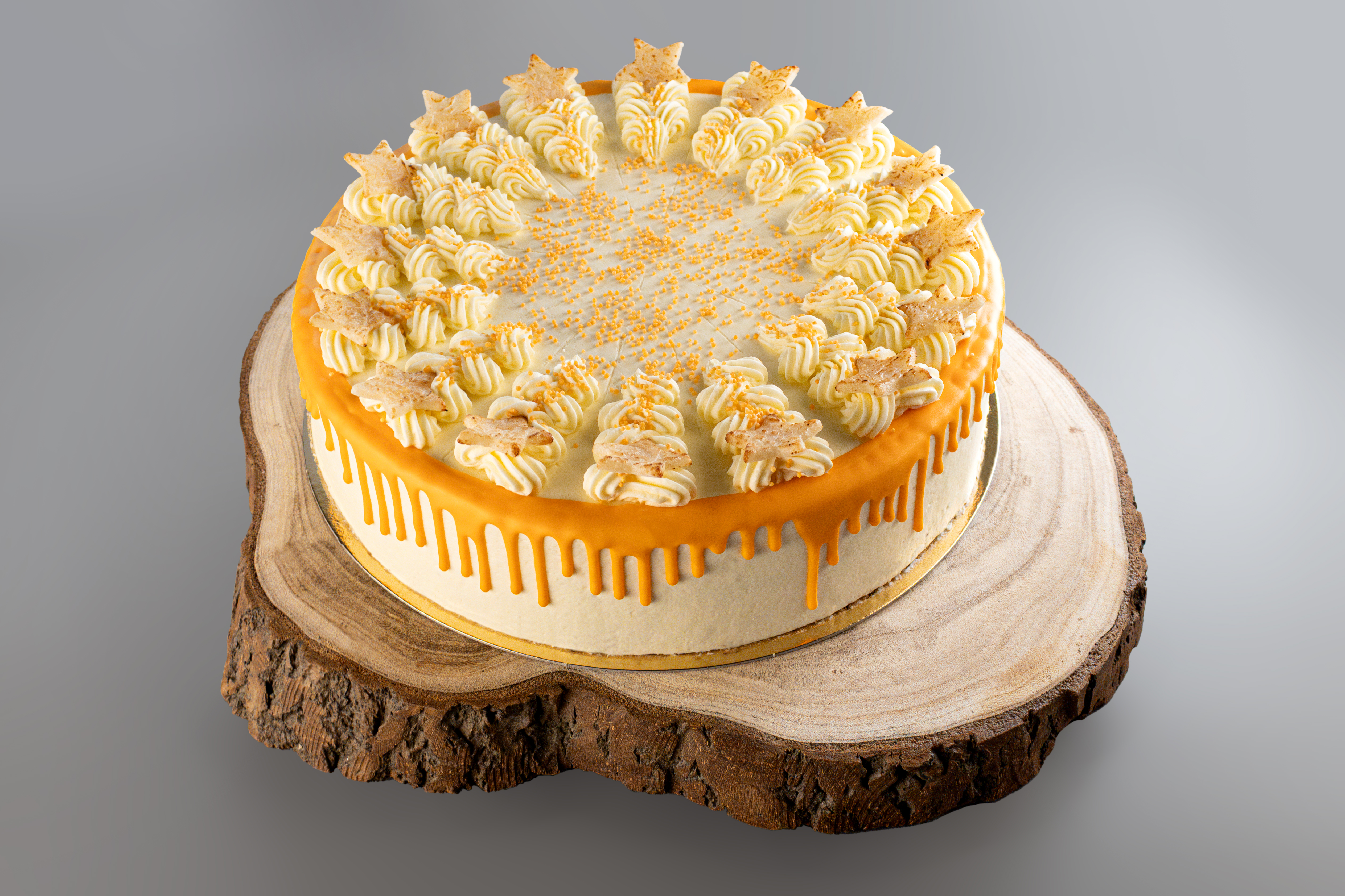 Marzipan-Orangen-Kremtorte