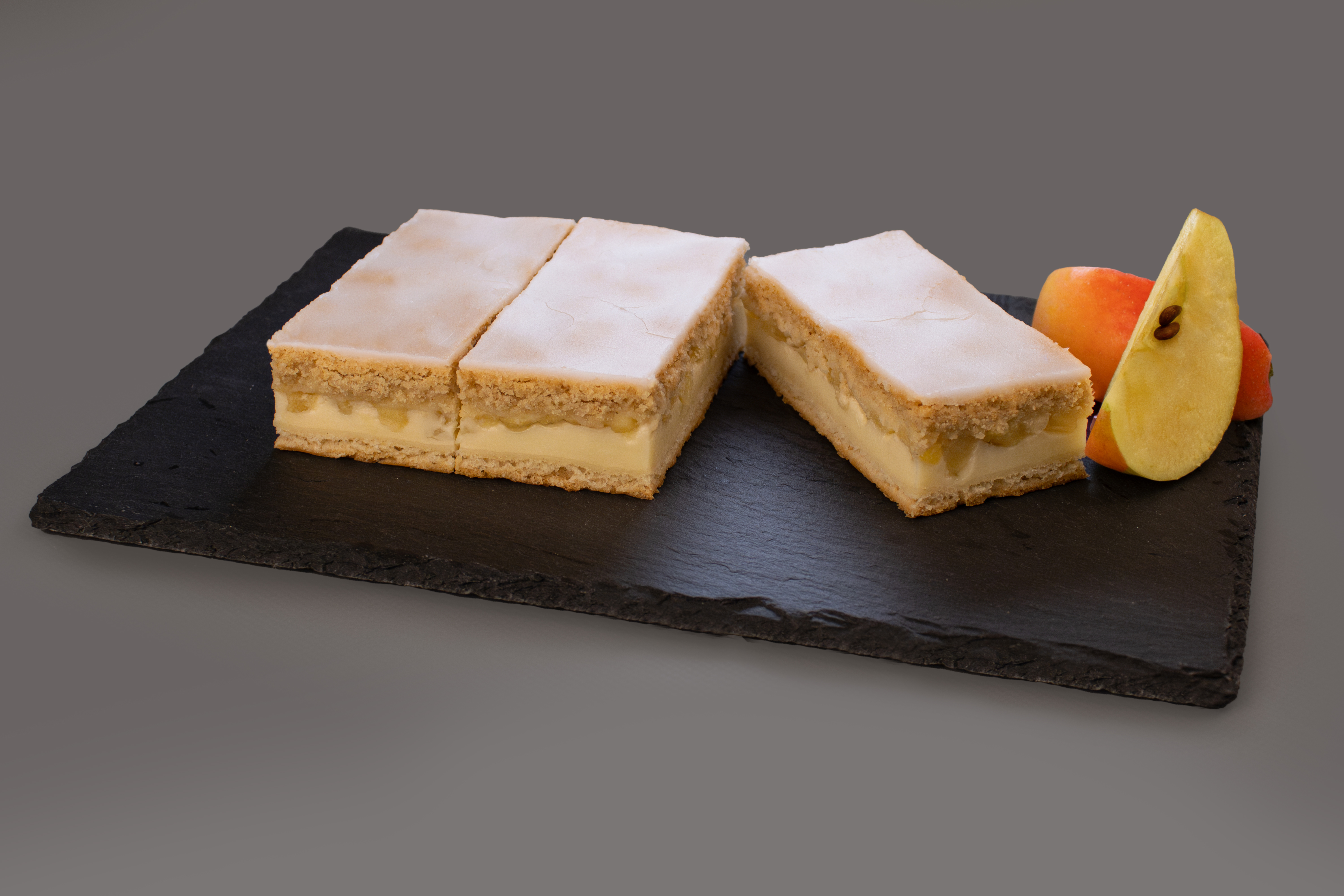 Apfelkuchen mit Decke