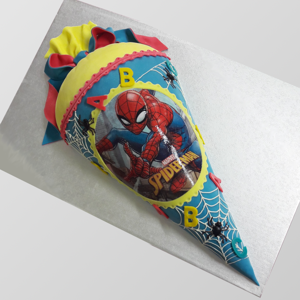 SA27 Zuckertütentorte mit Motiv "Spiderman"