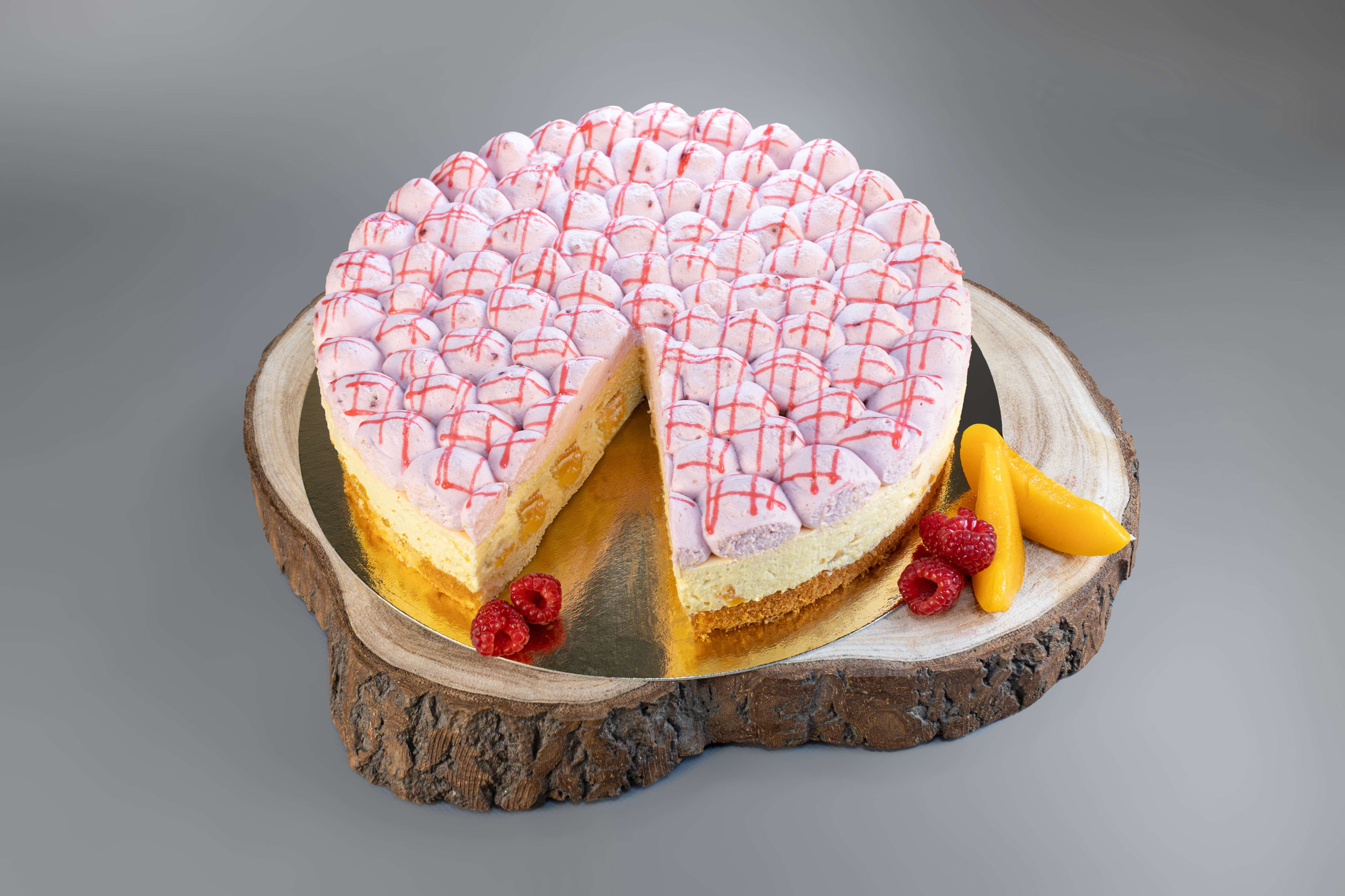 Pfirsich-Himbeer-Sahnetorte
